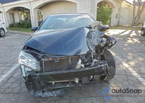 2015 Toyota Camry Le z USA, uszkodzony, nr VIN 4T1BF1FK2FU068559